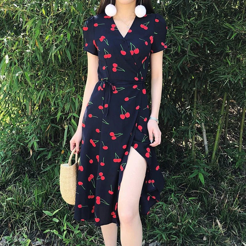 Années 40 Rétro Robe Style Portefeuille Cerises - Ma Penderie Vintage