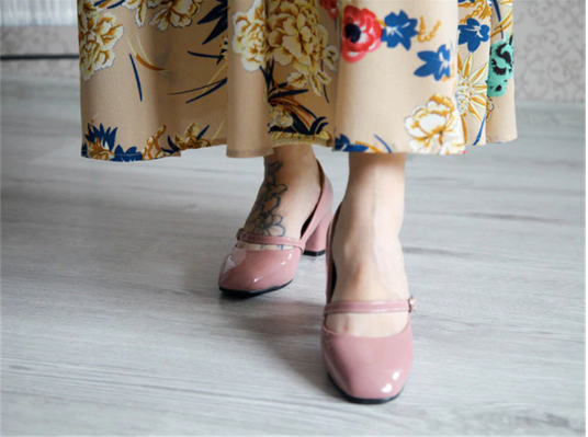 Années 1960 Vintage Chaussures Mary Jane Cuir Vernis - Ma Penderie Vintage