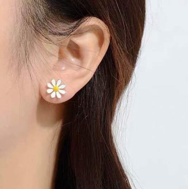 Années 40 Boucles d'oreilles Rétro Fleur de marguerite