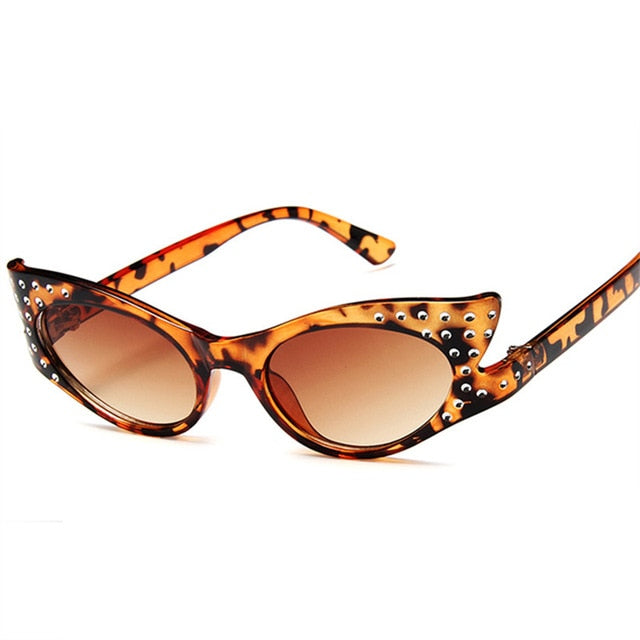 <tc>1960's</tc> Studs Cat Eye Sunglasses